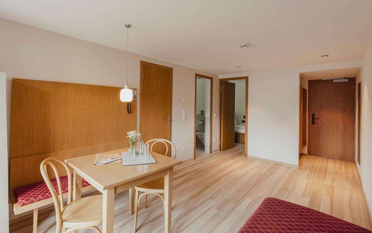 שופרנאו Hotel Gasthof Adler מראה חיצוני תמונה